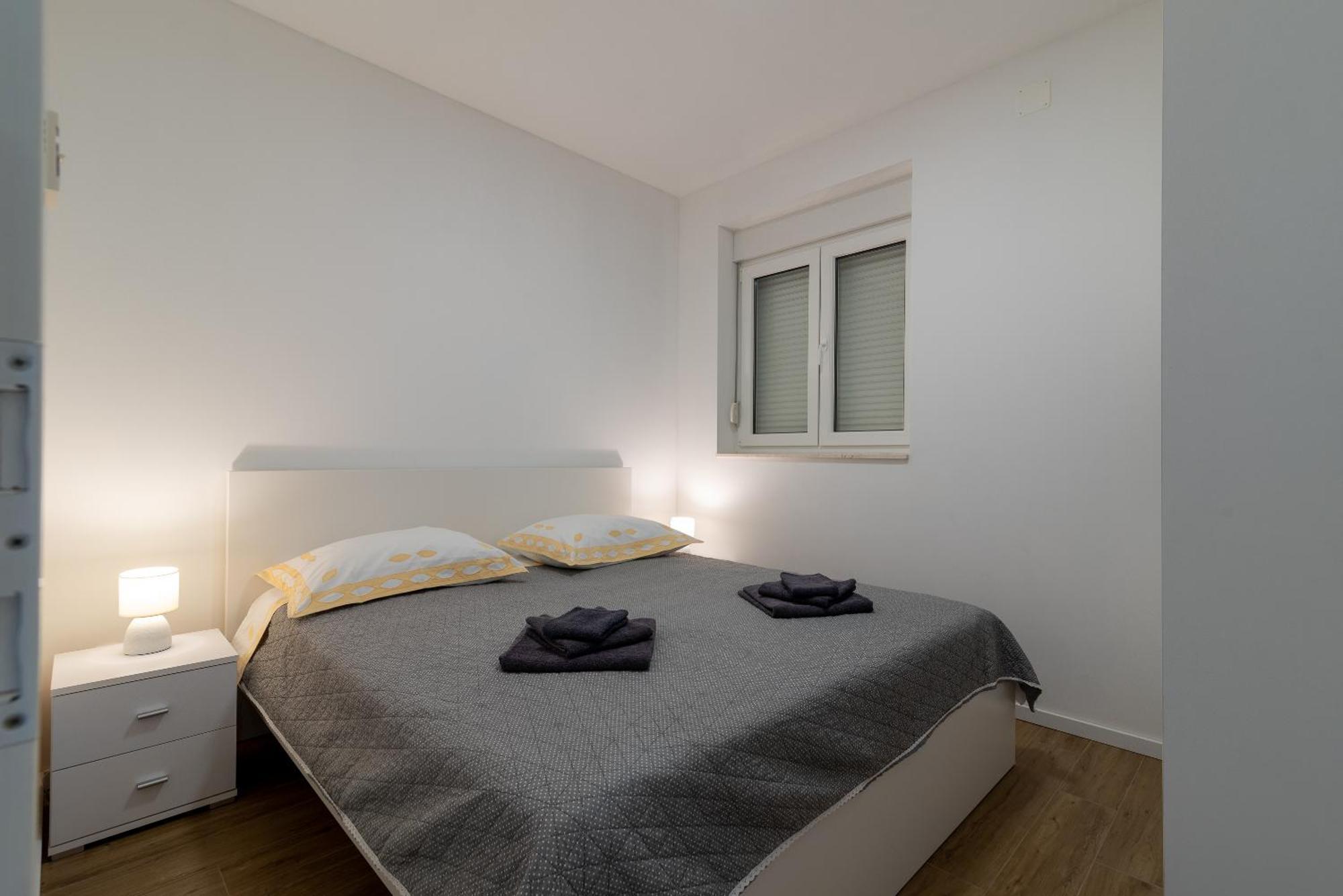 Apartman Dino Traù Esterno foto