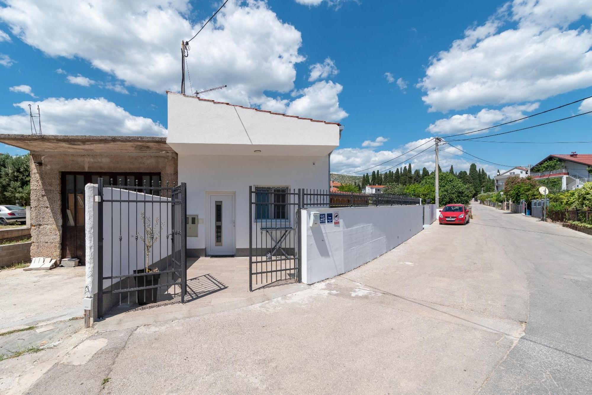 Apartman Dino Traù Esterno foto