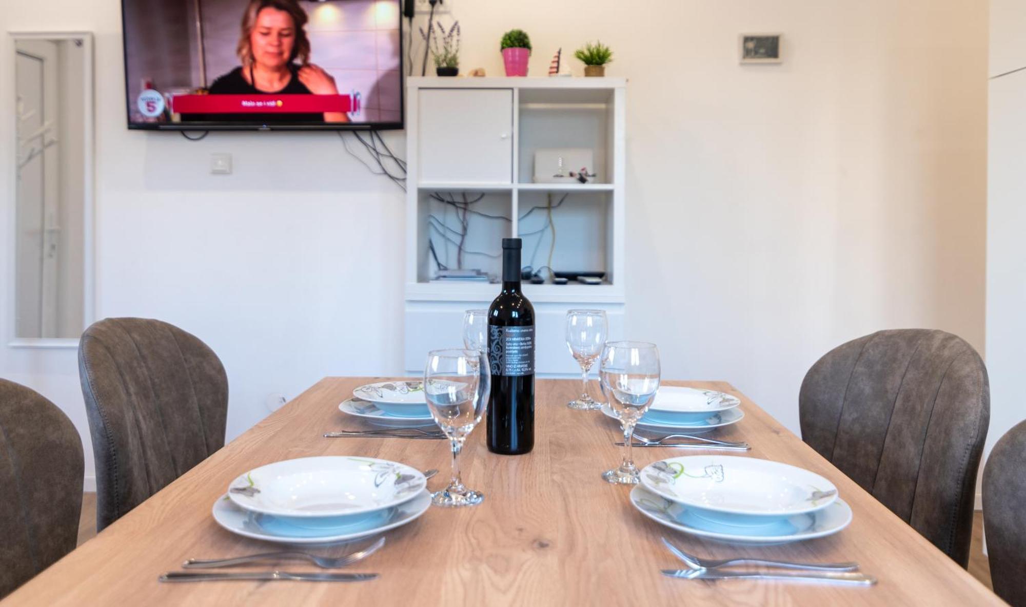 Apartman Dino Traù Esterno foto