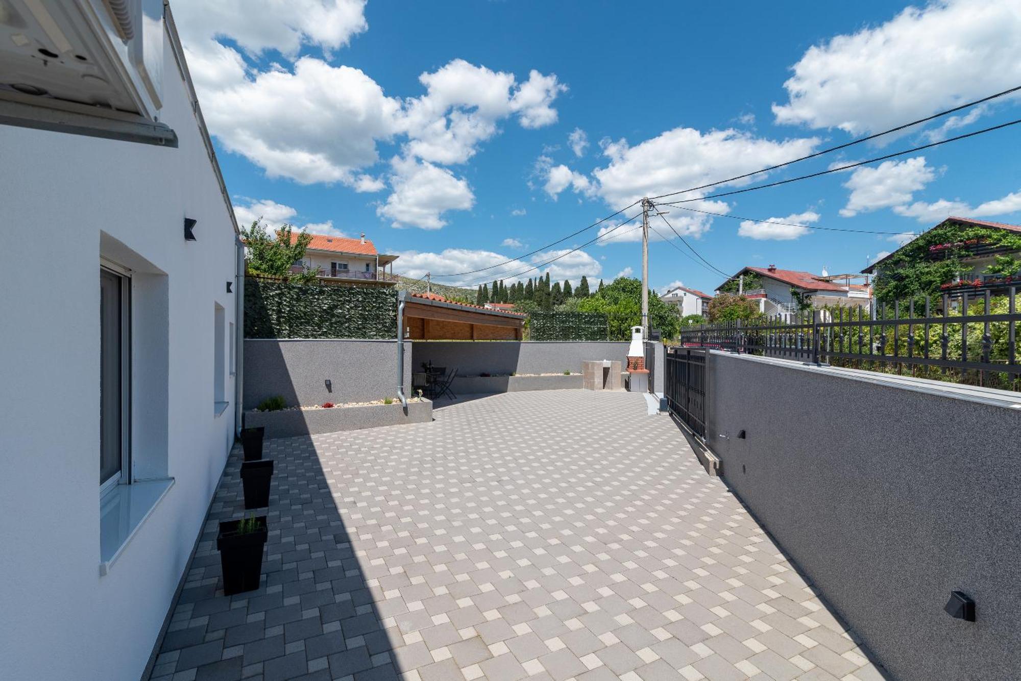 Apartman Dino Traù Esterno foto