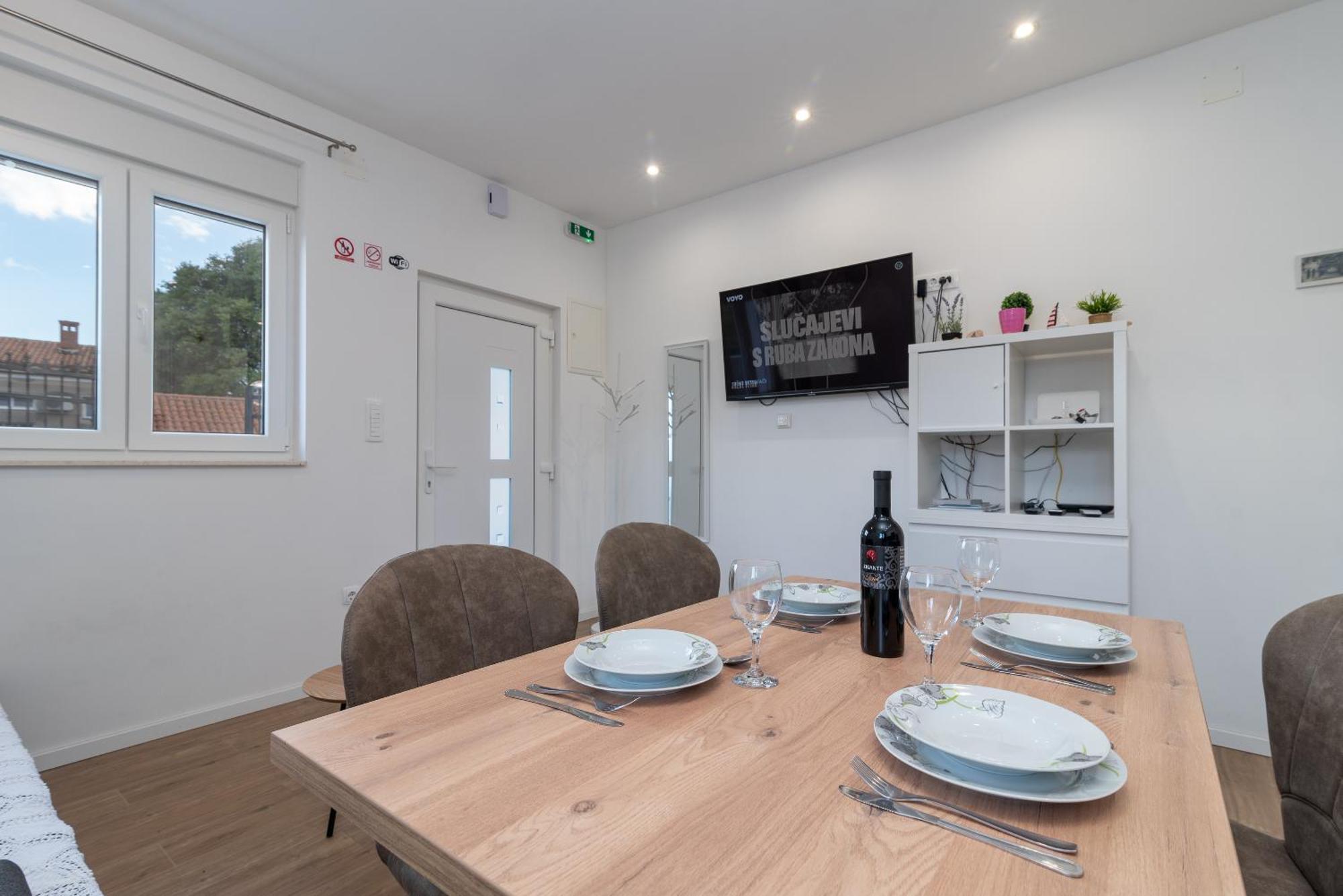 Apartman Dino Traù Esterno foto