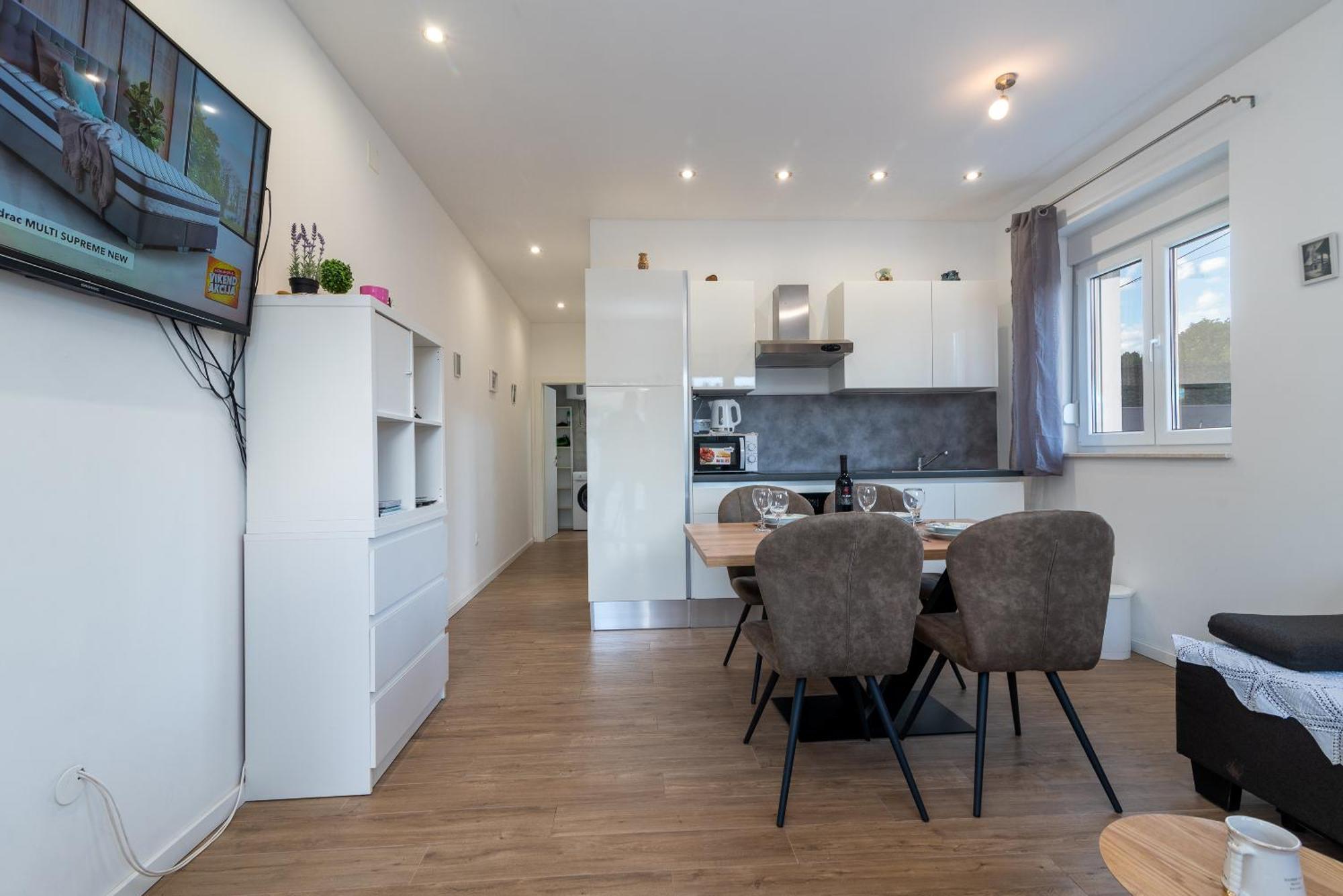 Apartman Dino Traù Esterno foto
