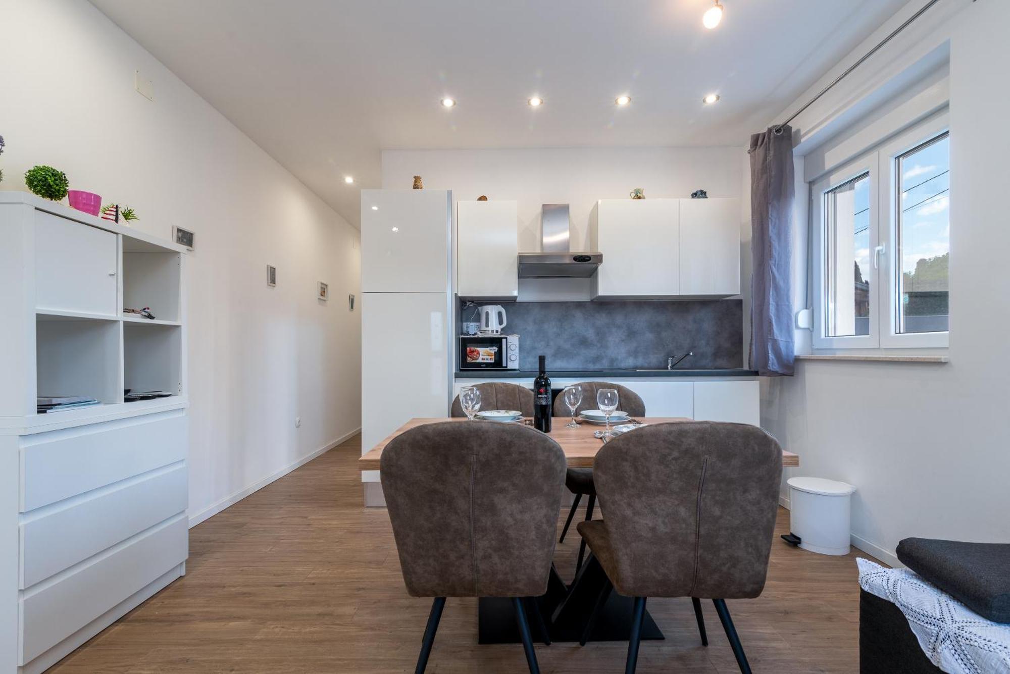 Apartman Dino Traù Esterno foto