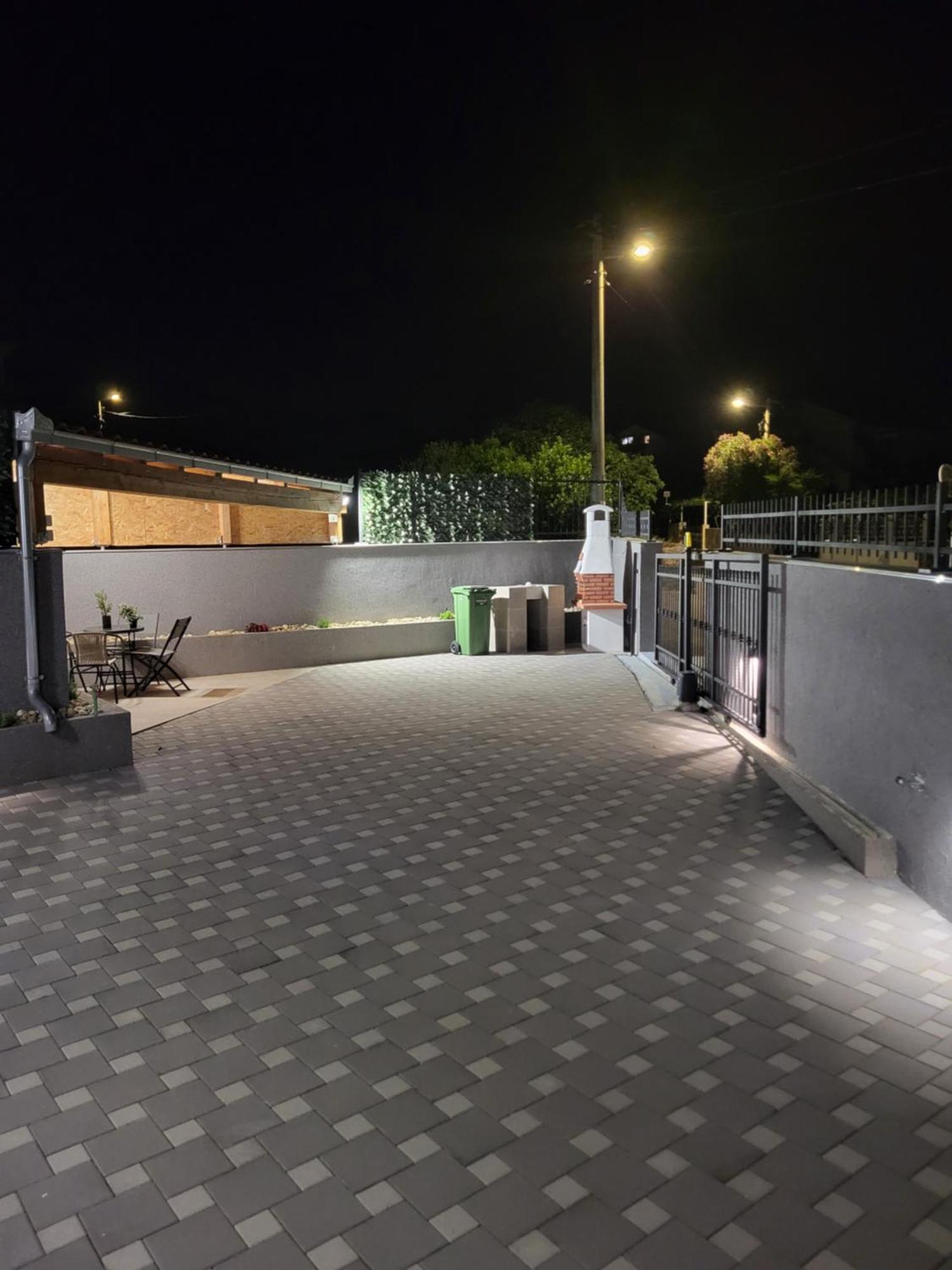 Apartman Dino Traù Esterno foto